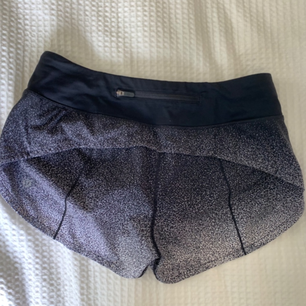 Lululemon Speed Up Short 2.5" - Picture 5 of 5